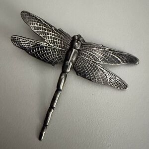 Vintage Dainty Silver Dragonfly Brooch